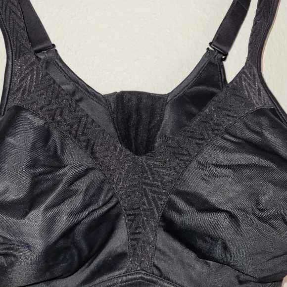 Playtex 18Hour WireFree Bounce Control Support Breathable Cup Bra Black 40D NIP - Picture 8 of 15